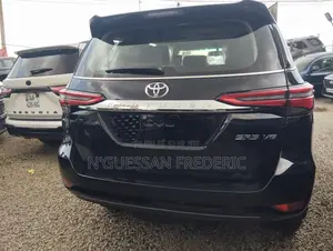 New Toyota Fortuner 2025 Black