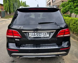 Mercedes-Benz GLE-Class GLE 350d 4MATIC 2017 Noir