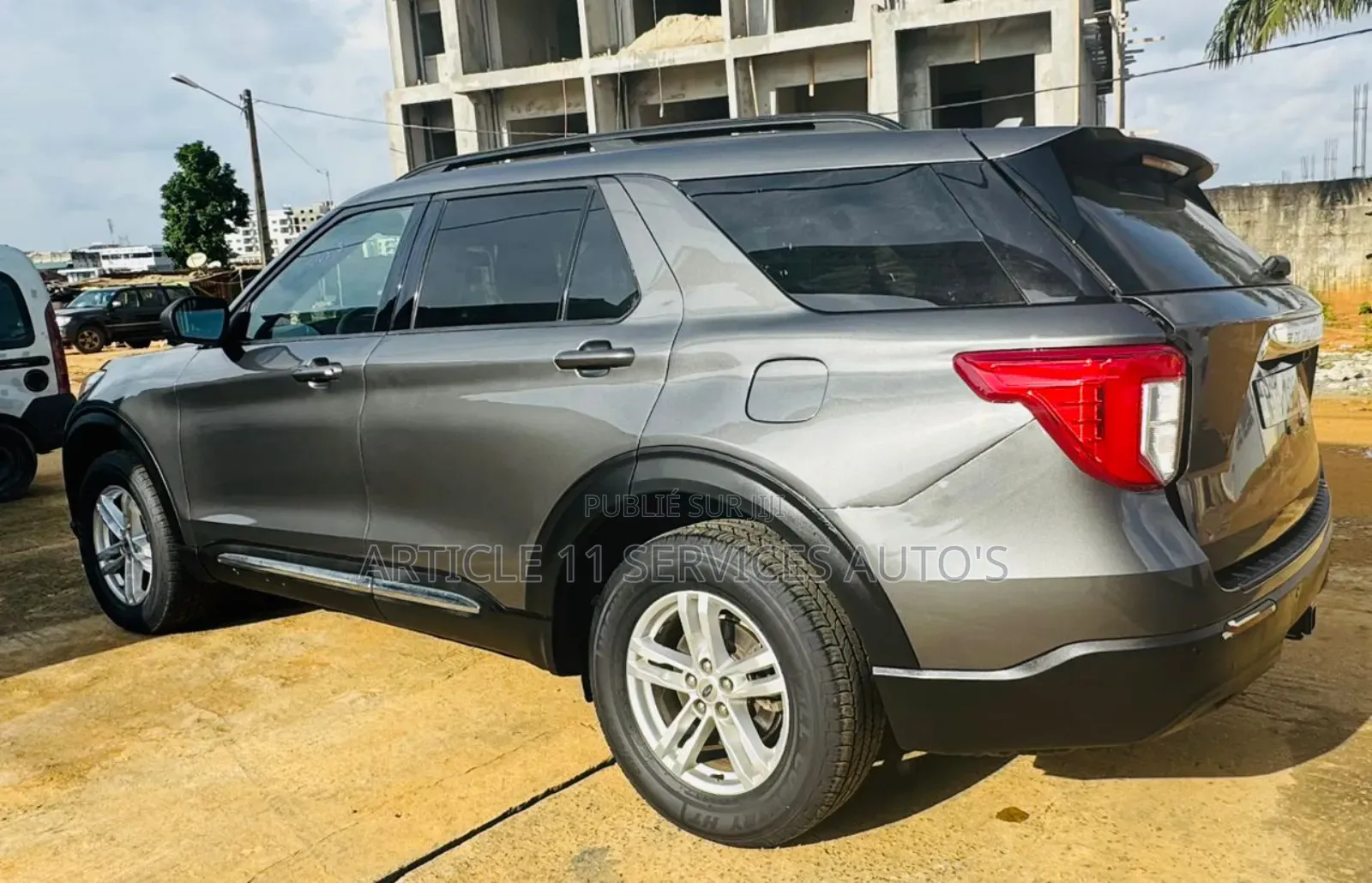 Ford Explorer XLT 4x4 2020 Gris