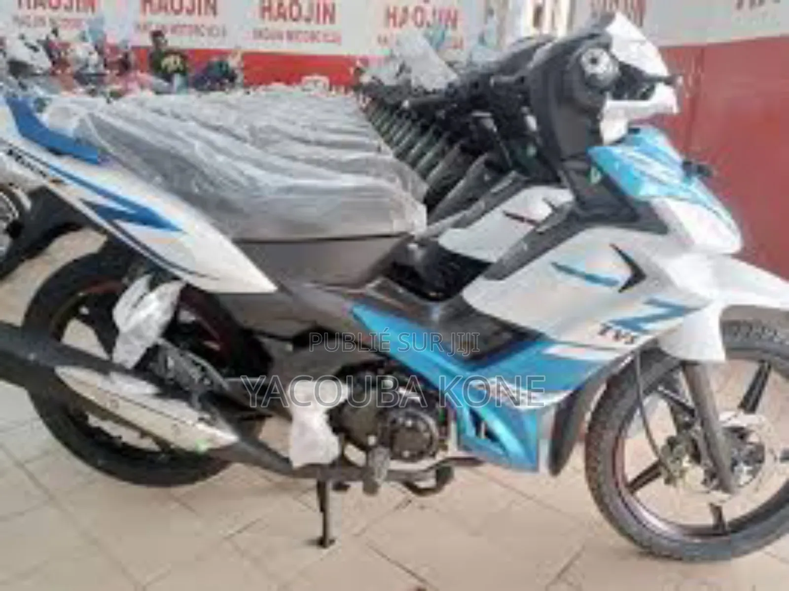 Neuf TVS HLX 125 2023 Bleu