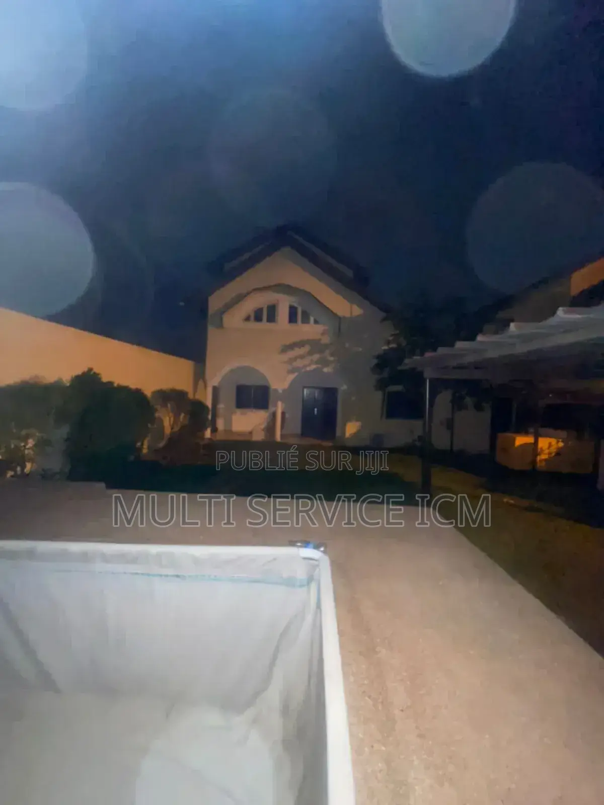 Furnished 8chbre Maison dans Ismaël Coulibaly, Cocody à Vendre