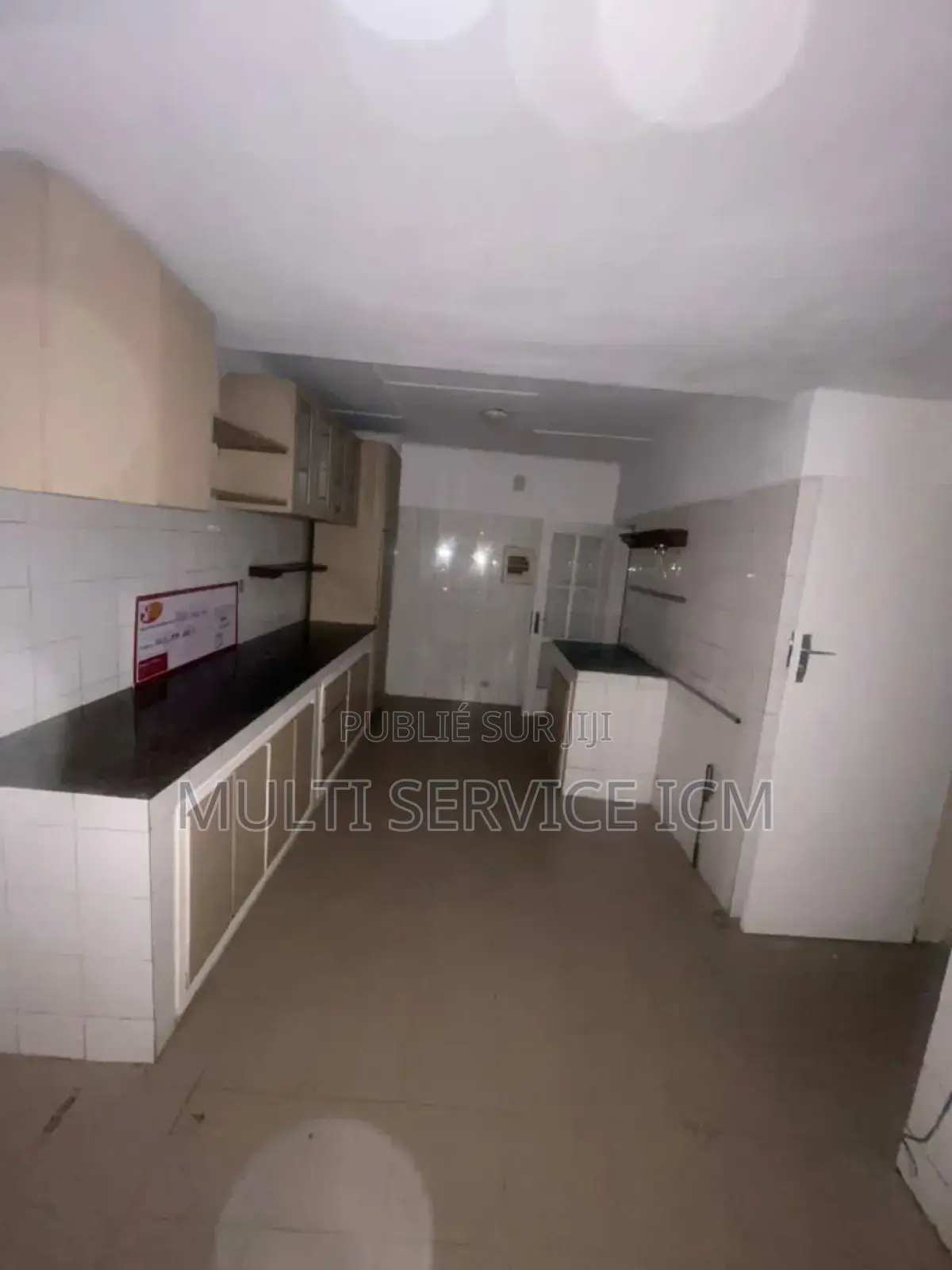 Furnished 8chbre Maison dans Ismaël Coulibaly, Cocody à Vendre