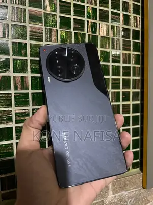 Photo - New Tecno Camon 30 256 GB Bleu