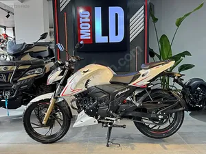 Neuf TVS Apache 180 RTR 2025 Autre