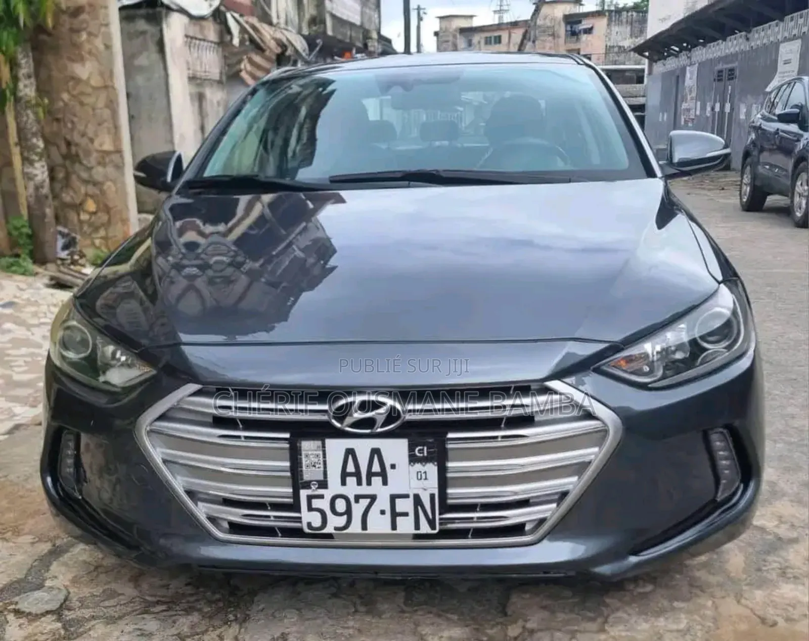 Hyundai Elantra Limited 2019 Gris