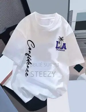 Photo - T-Shirt De Marque Et Très Stylé