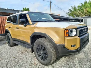 Photo - New Toyota Land Cruiser Prado 2.7 2025 Doré