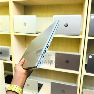 New Lenovo ThinkBook 13 16GB Intel Core I7 SSD 512GB