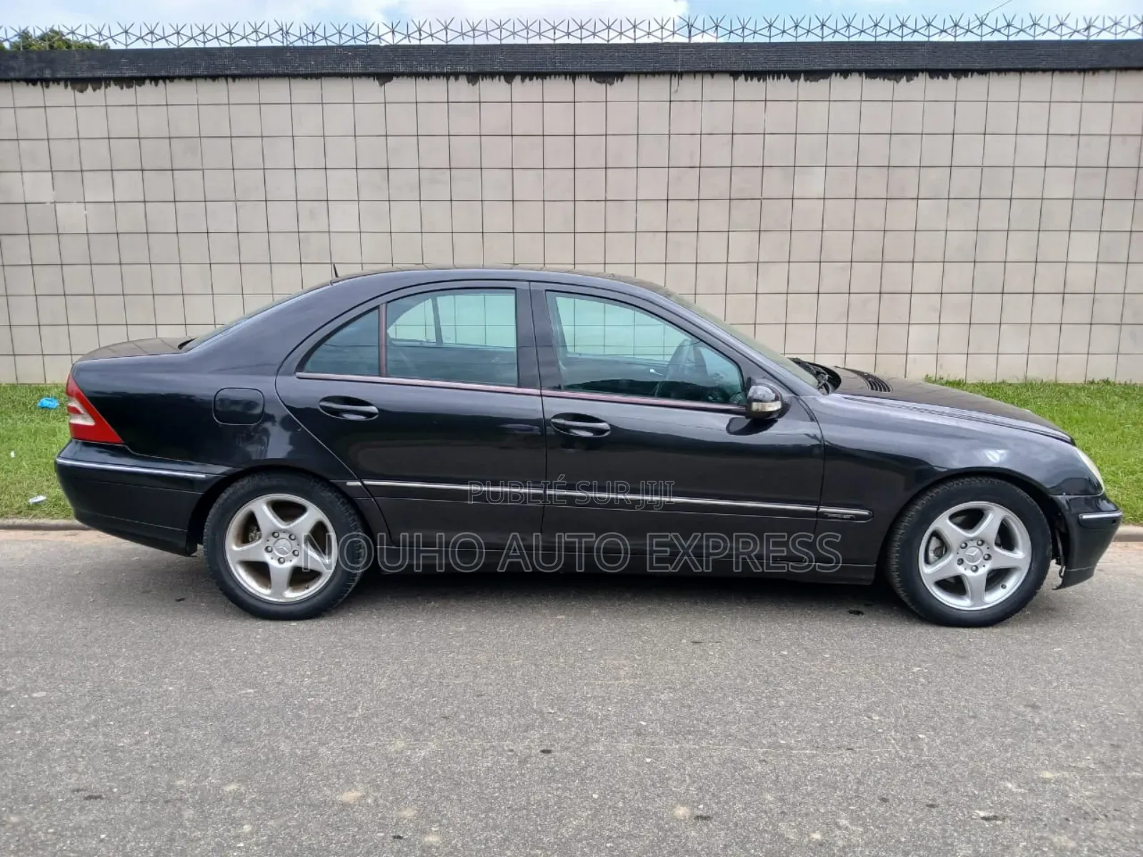 Mercedes-Benz C200 2001 Noir