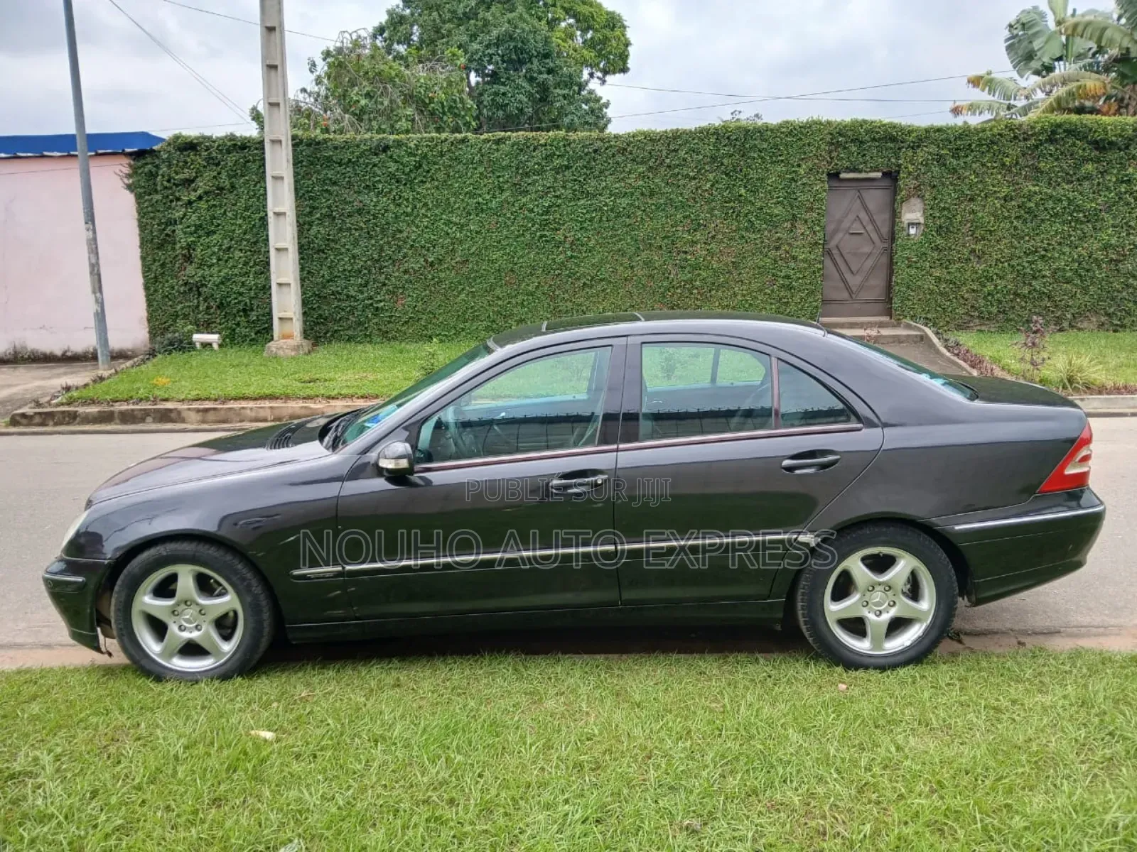 Mercedes-Benz C200 2001 Noir