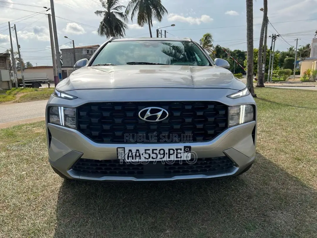 Hyundai Santa Fe SEL 2023 Gris
