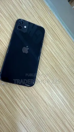Pomme iPhone 11 64 GB Noir