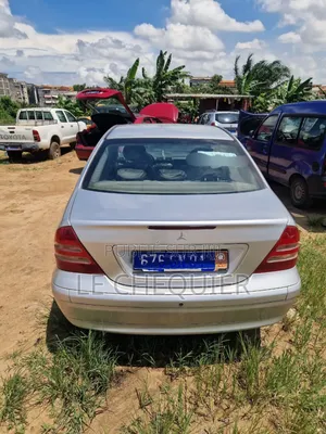 Mercedes-Benz C200 2003 Gris
