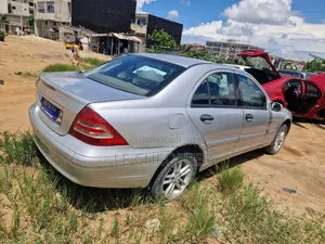 Mercedes-Benz C200 2003 Gris