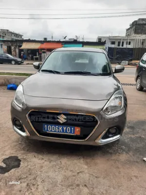 Photo - Suzuki Dzire 2022 Marron