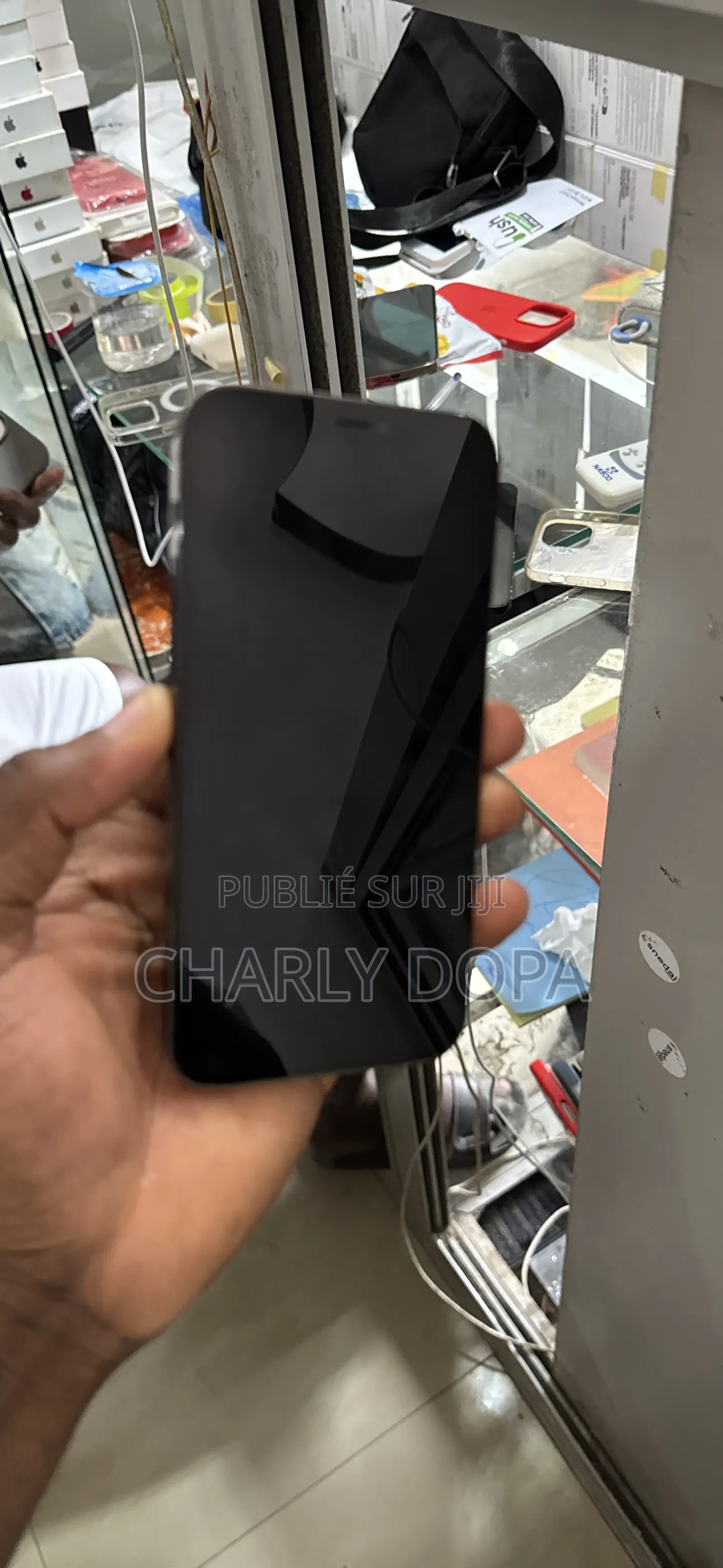 Pomme iPhone 12 Pro 128 GB Bleu