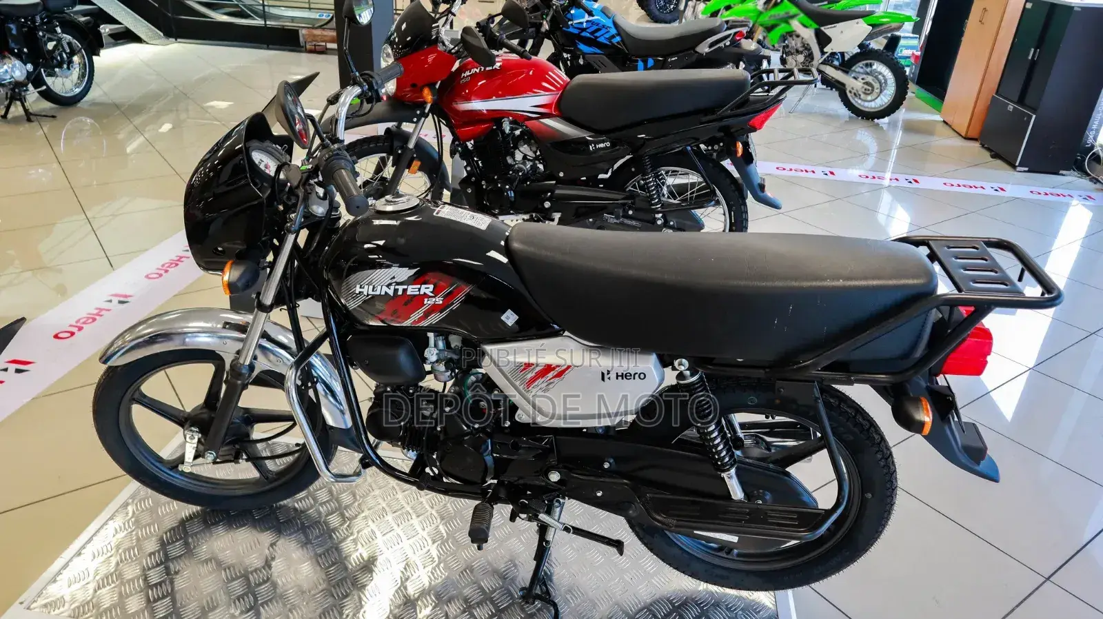 Neuf TVS HLX 125 2023 Noir