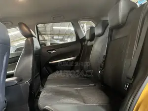 Photo - Suzuki Vitara 2021 Jaune