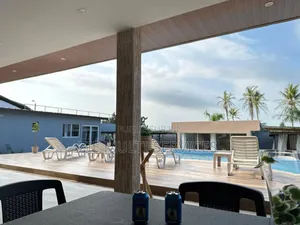 Furnished 7chbre Villa dans Zié Multi-Service, Marcory à Vendre