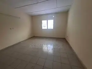 3chbre Duplex dans Ik Immobilier, Bingerville à Vendre