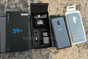 Neuf Samsung Galaxy S9 Plus 64 GB Noir