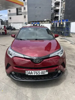 Photo - Toyota C-HR XLE FWD Sport Utility (2.0L 4cyl 2AM) 2018 Rouge