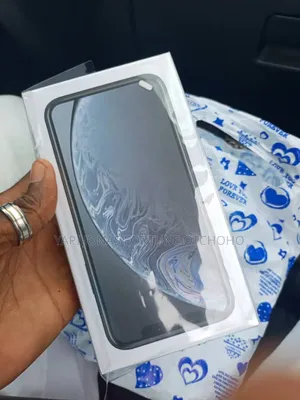 New Apple iPhone XR 128 GB Black
