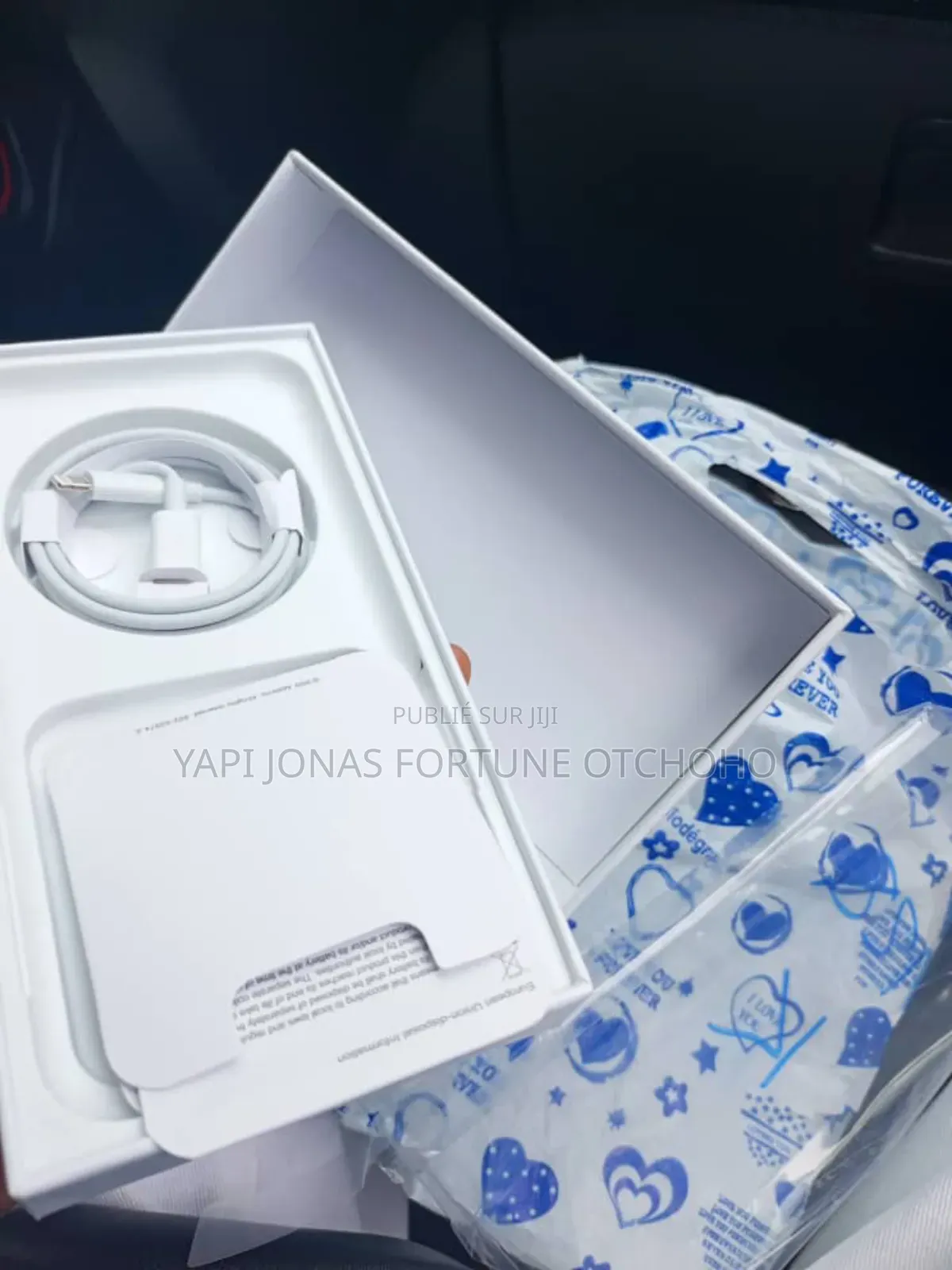 New Apple iPhone XR 128 GB Black