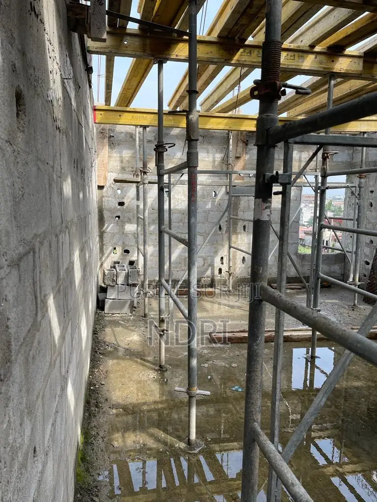 Location De Tours D’Échafaudage Par Mettre