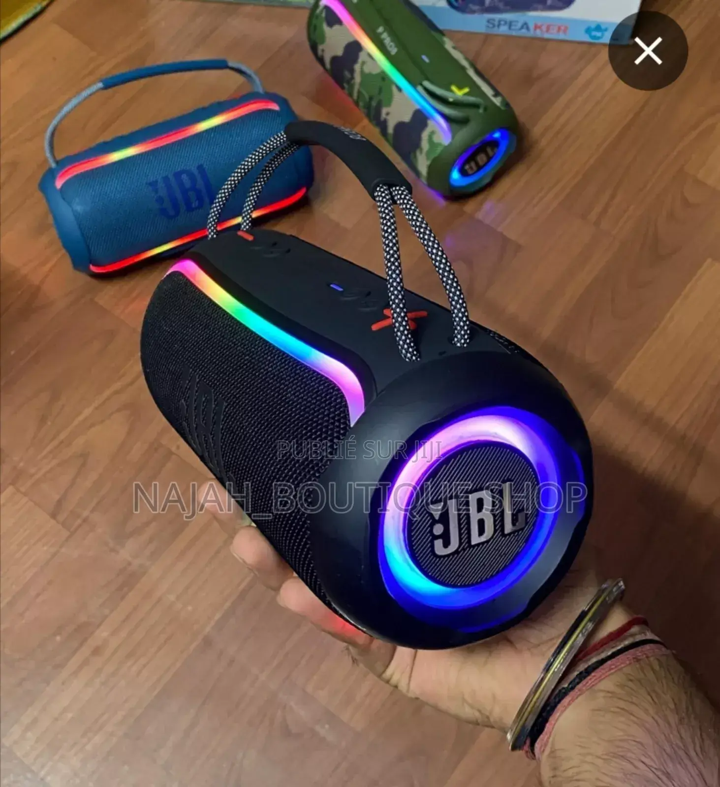 Enceinte JBL Pro 8