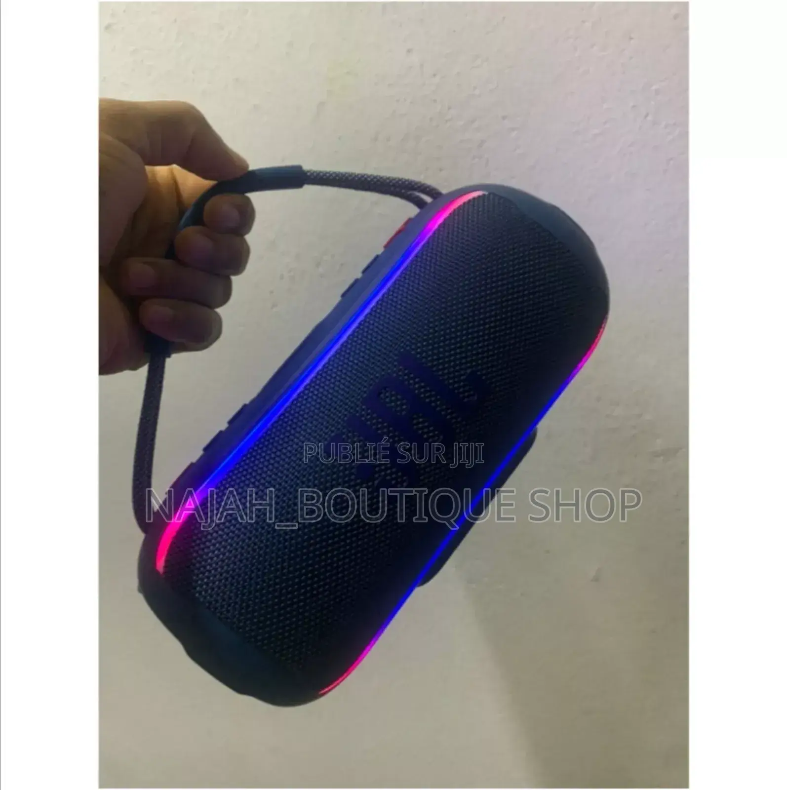 Enceinte JBL Pro 8