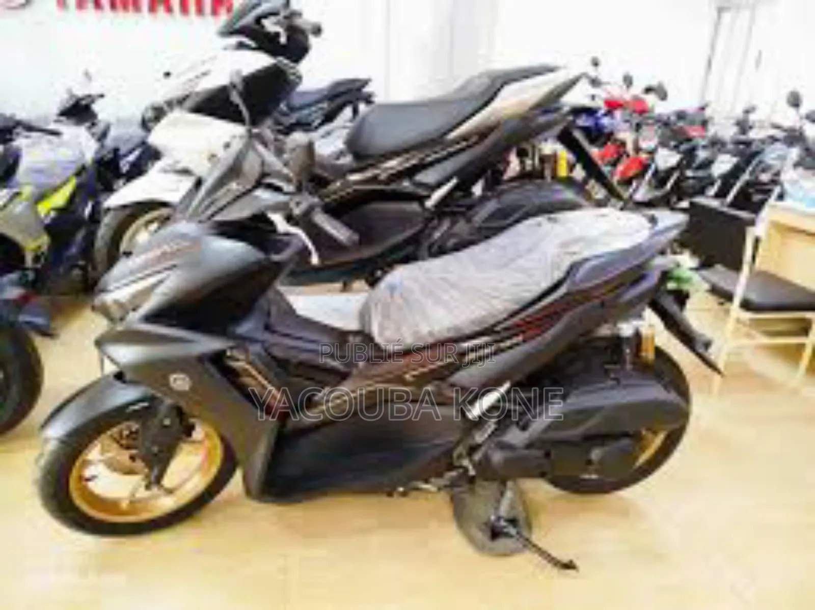 Neuf Suzuki GSR 2024 Noir