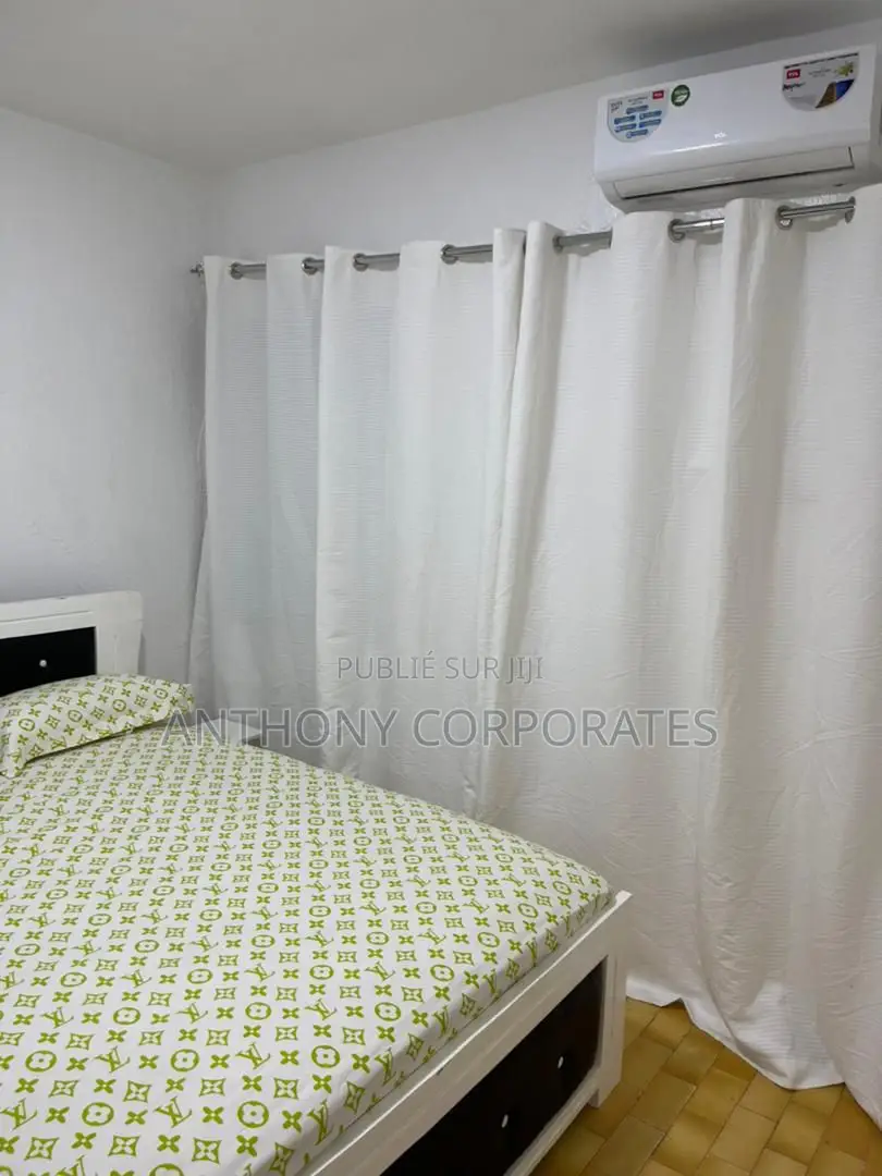 Furnished 1chbre Appartement dans Anthony Herve, Port-Bouët à Louer