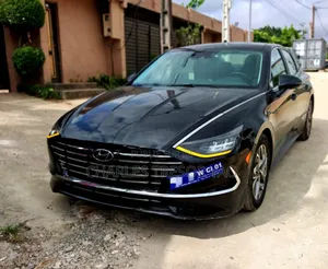 Photo - Hyundai Sonata Limited 2021 Noir