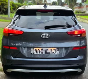 Hyundai Tucson 2019 Gris