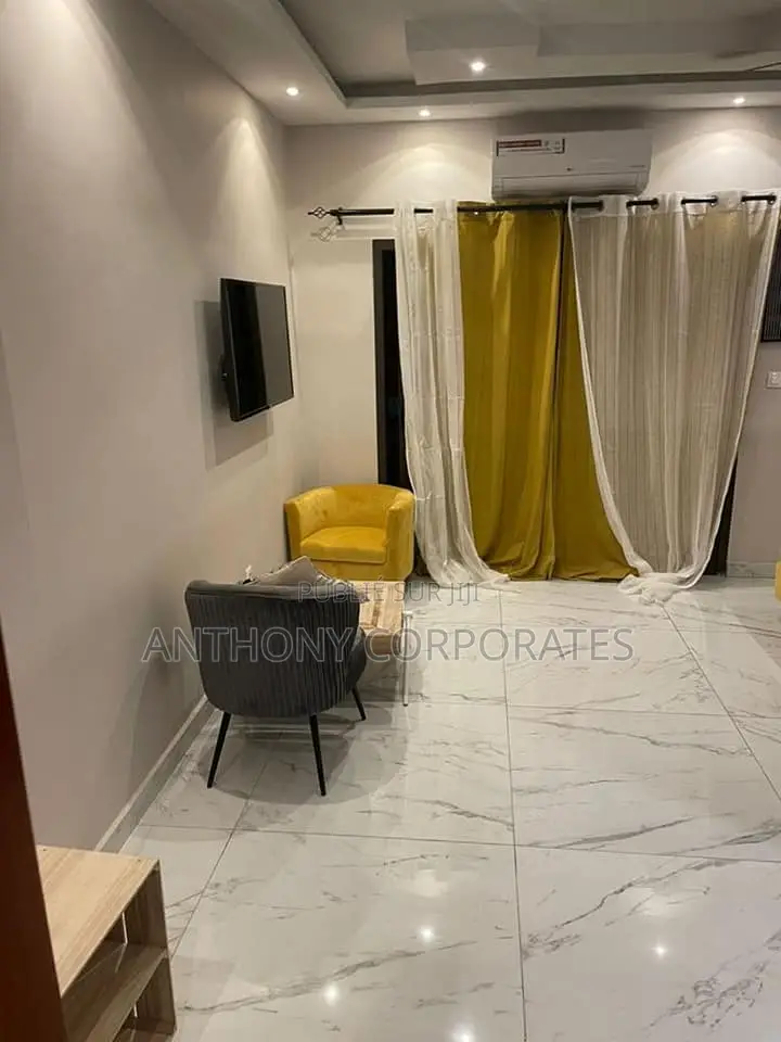 Furnished 1chbre Appartement dans Anthony, Treichville à Louer