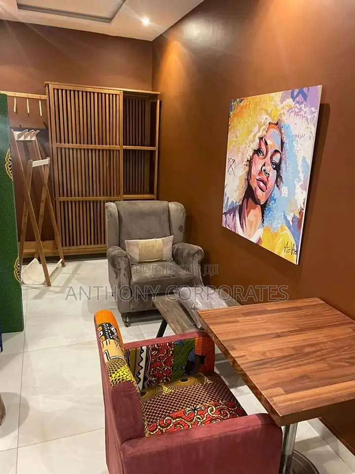 Furnished 1chbre Appartement dans Anthony, Treichville à Louer