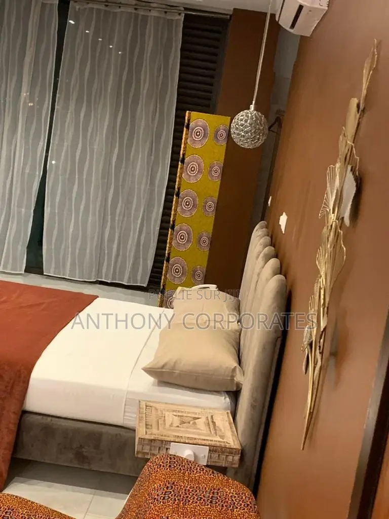 Furnished 1chbre Appartement dans Anthony, Treichville à Louer