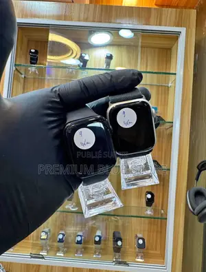 Apple Watch Série 9 45 Mm Quasi Neuf Importés