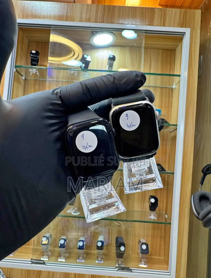 Apple Watch Série 9 45 Mm Quasi Neuf Importés