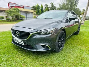 Photo - Mazda 6 2016 Gris