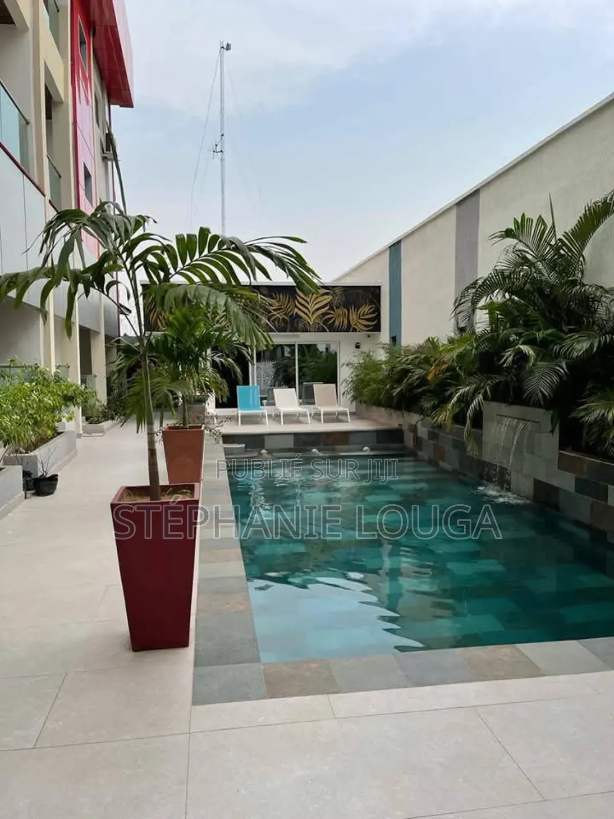 3chbre Appartement dans Abidjan Mall, Cocody à Louer