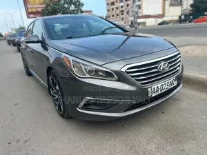 Photo - Hyundai Sonata Limited 2.0T 2018 Gris