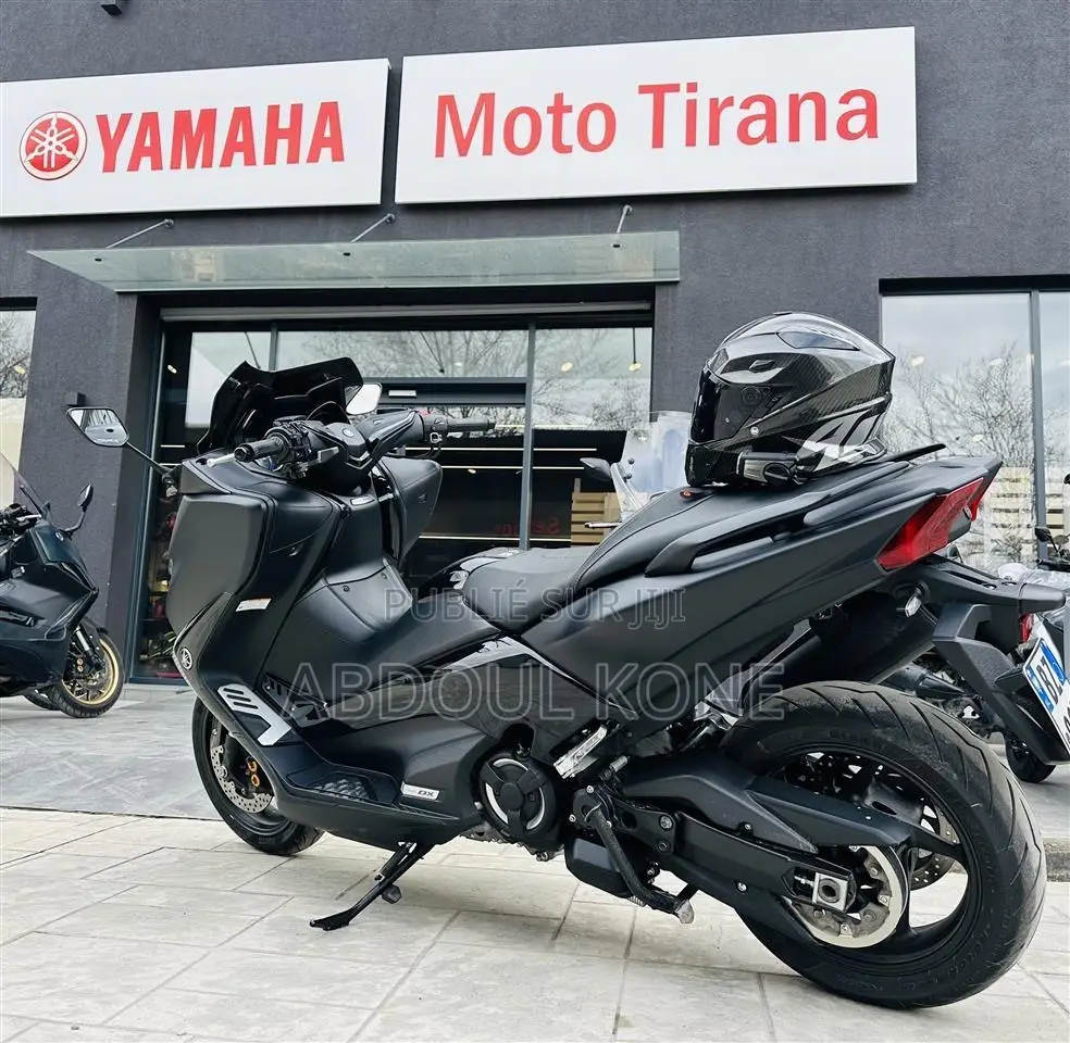 Yamaha V Max 2024 Noir