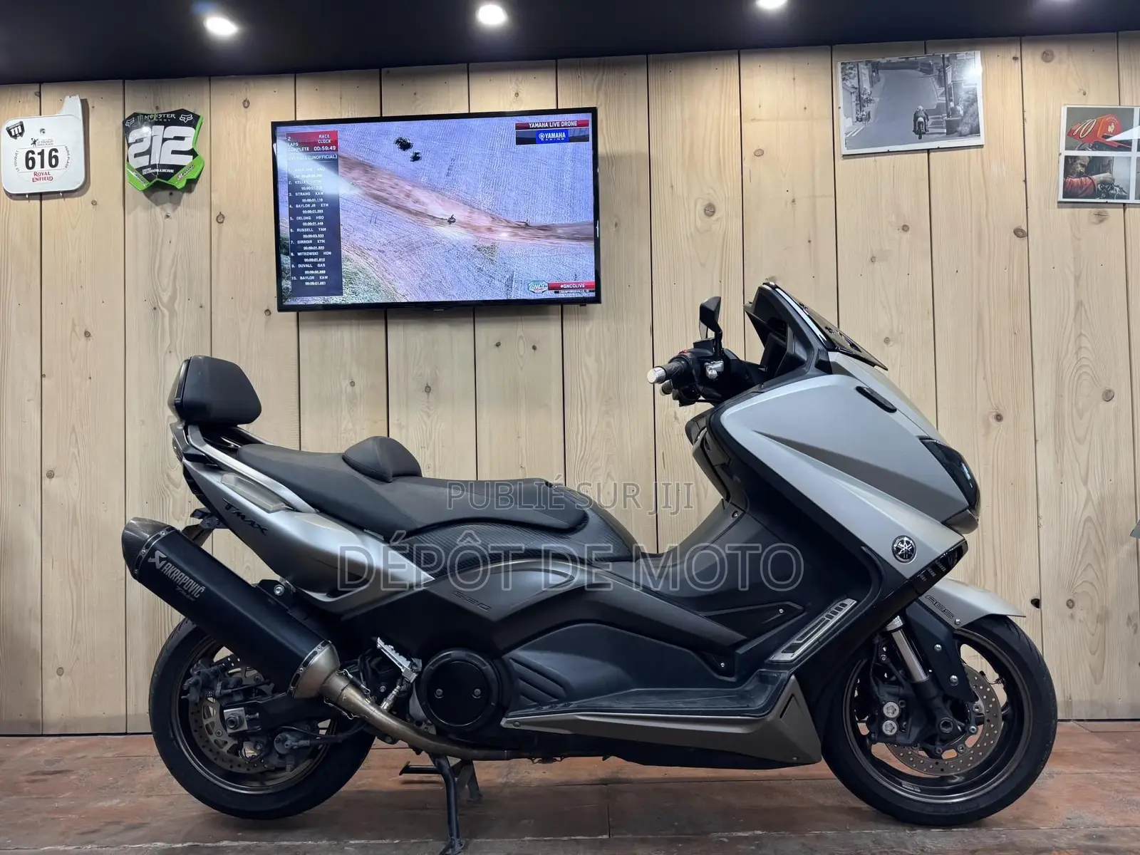Yamaha V Max 2024 Noir