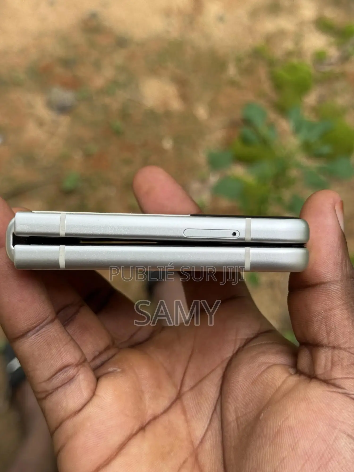New Samsung Galaxy Z Flip3 5G 128 GB Autre