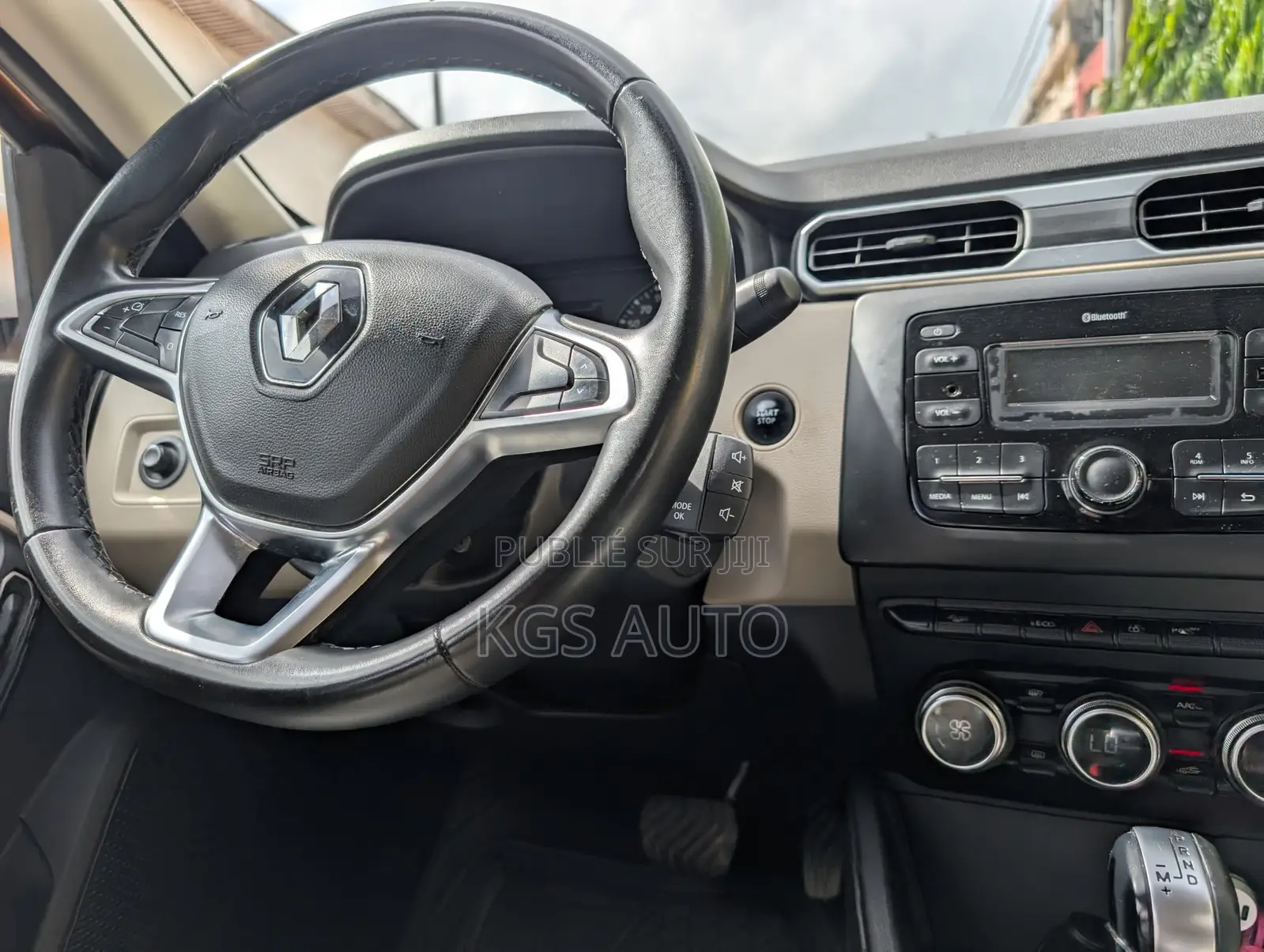 Renault Duster 2022 Jaune