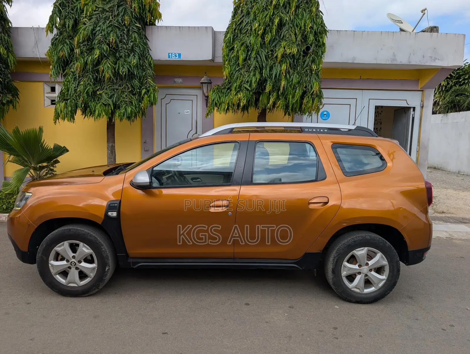 Renault Duster 2022 Jaune
