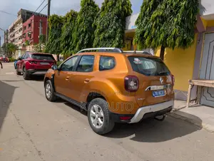 Renault Duster 2022 Jaune