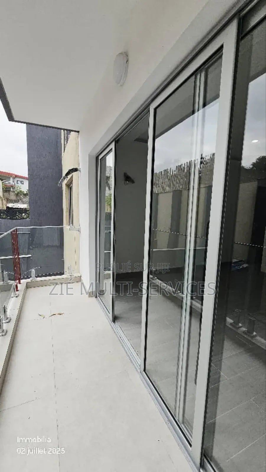 Furnished 6chbre Duplex dans Zié Multi-Service, Bingerville à Vendre